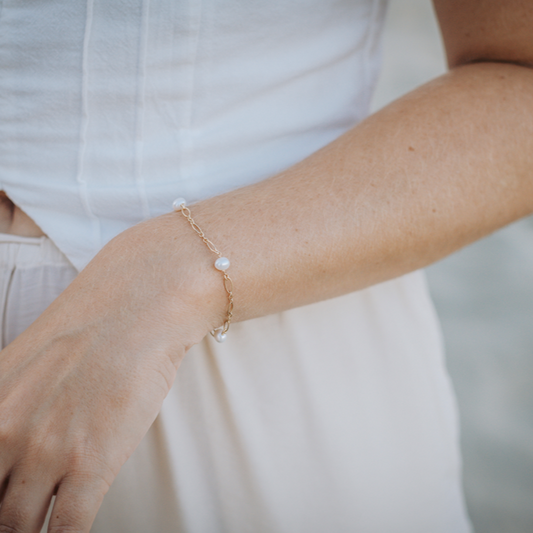 Oasis Pearl Bracelet